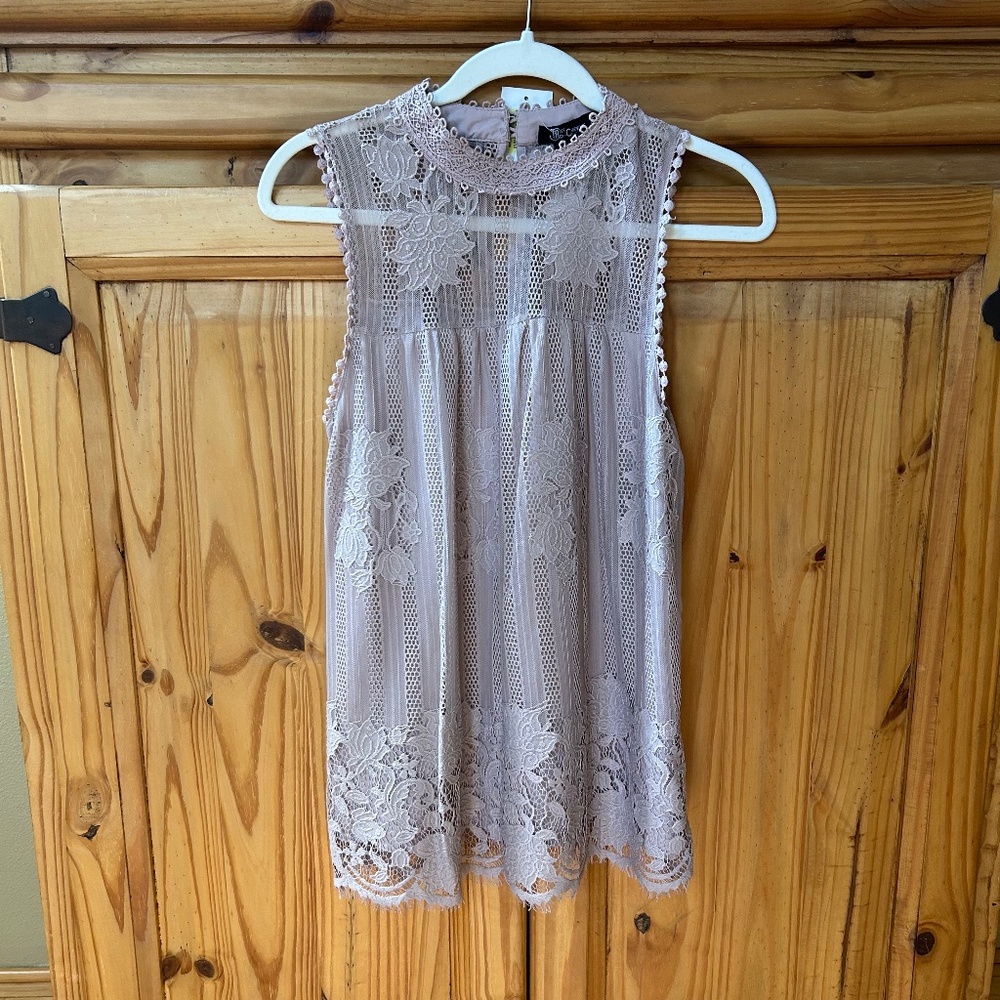 NWT Miss‎ Chievous Sleeveless Top Lace, Light Purple Women's Size Medium
